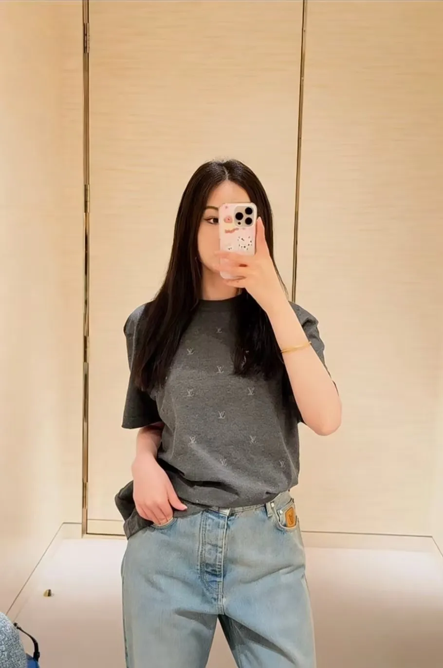 Louis Vuitton/